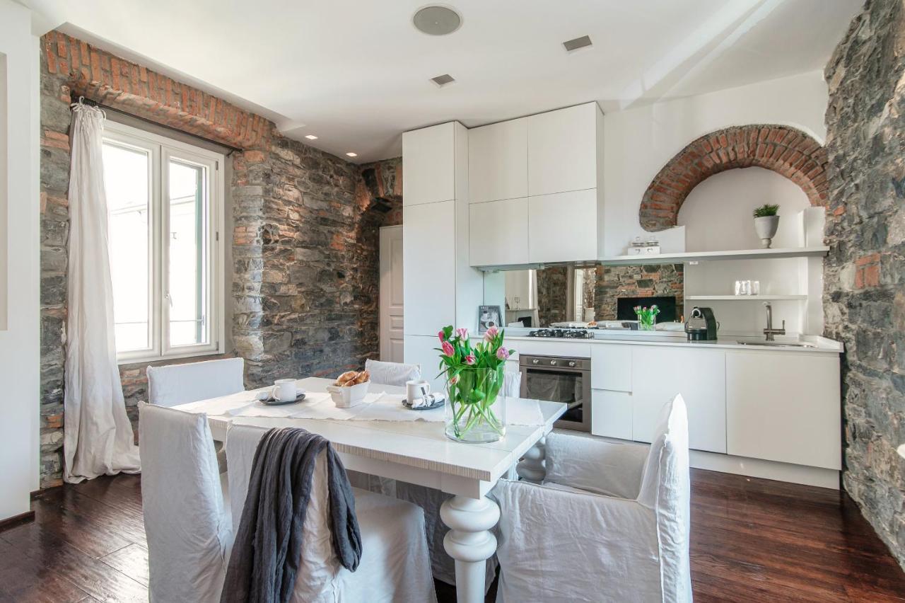 Stunning Central Como Apt By Joivy Екстер'єр фото
